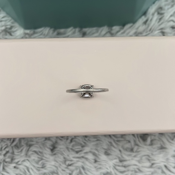 Everly Rings- Mila Ring - Picture 4 of 4